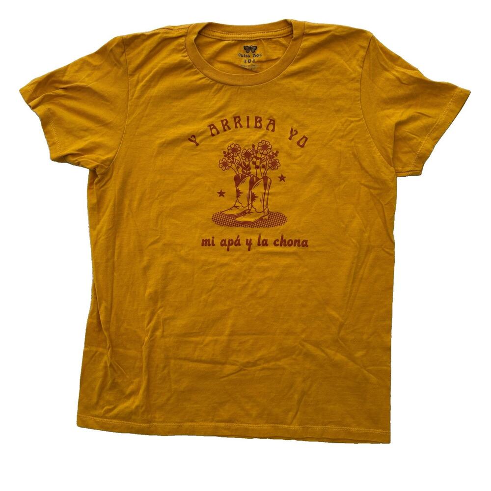 Chica Yeye Women’s Size Large Yellow Graphic Tee Y Arriba Yo